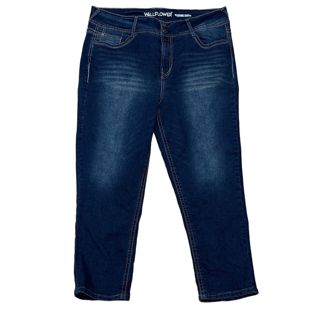 Wallflower Blue Ankle Cropped Jeans with Subtle Distressing Stretch Comfy